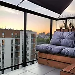 Wroclawska Two Bedroom Apartment